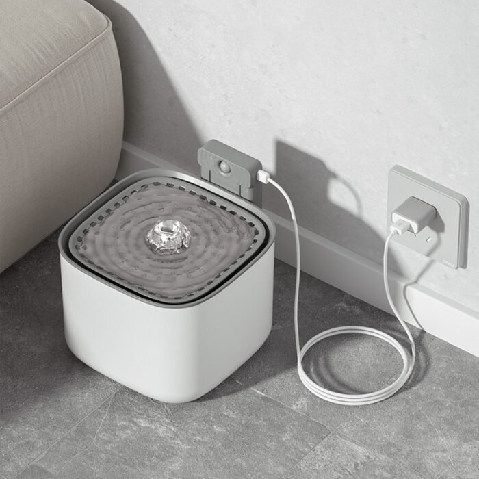 充电款智能感应宠物饮水机（YSJ538）